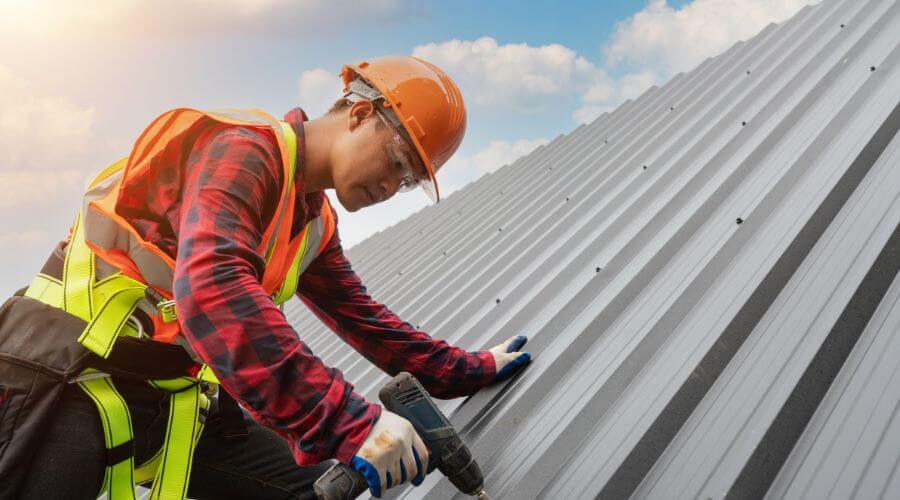 Professional residential roofers in Draper, SD